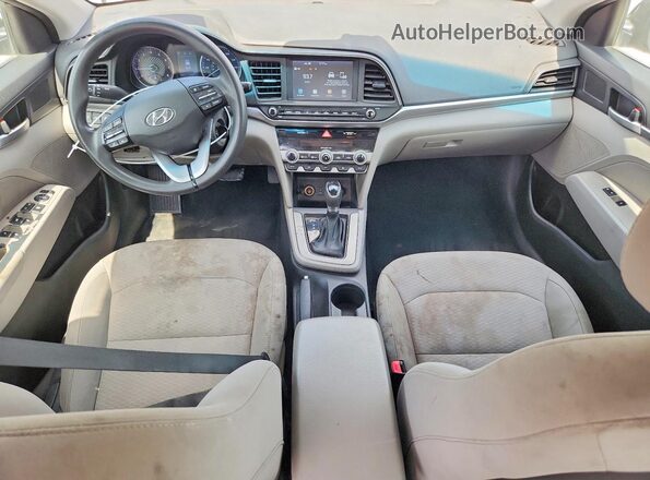 5NPD84LF2LH541818 2020 HYUNDAI ELANTRA Черный Вид панели приборов