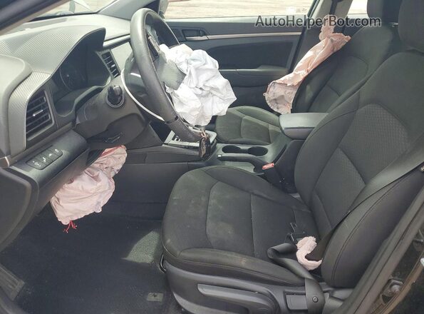 5NPD84LF2LH604352 2020 HYUNDAI ELANTRA Черный Вид салона спереди