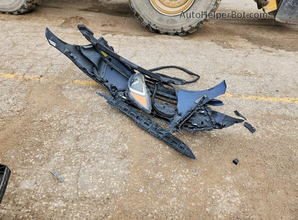 5NPD84LF3HH034420 2017 HYUNDAI ELANTRA Blue Engine compartment view