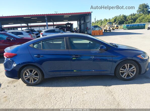 5NPD84LF3HH066803 2017 HYUNDAI ELANTRA Синий Вид задней части салона
