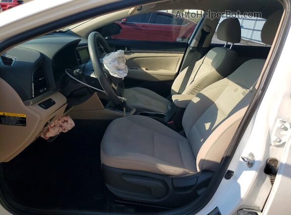 5NPD84LF3HH161863 2017 HYUNDAI ELANTRA White წინა სალონის ხედი