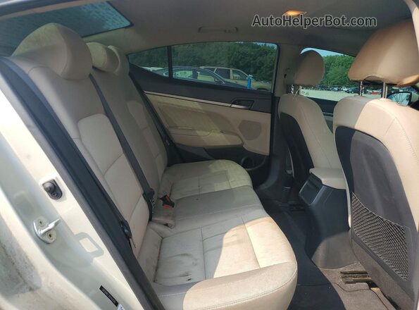 5NPD84LF3HH162026 2017 HYUNDAI ELANTRA Beige Widok tylnych siedzeń