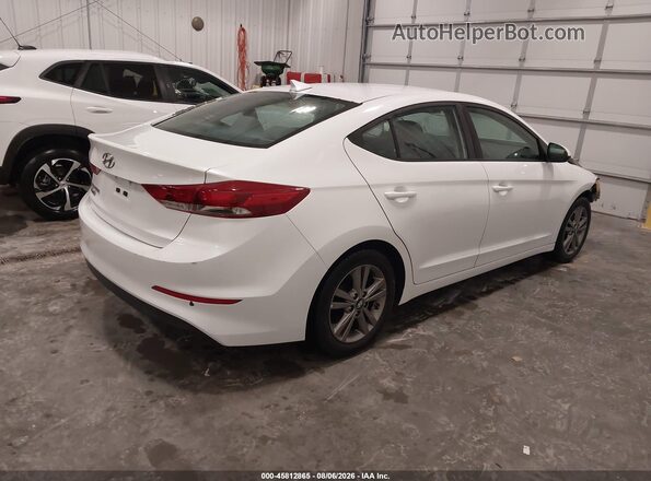 5NPD84LF3HH207434 2017 HYUNDAI ELANTRA White Tył prawy