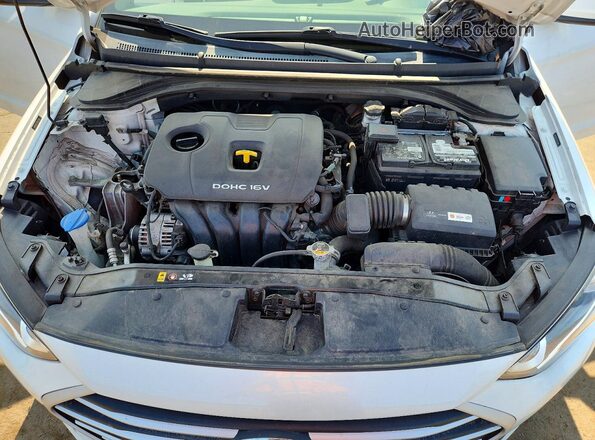5NPD84LF3JH217368 2018 HYUNDAI ELANTRA White უკანა სალონის ხედი