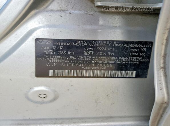5NPD84LF3JH218858 2018 HYUNDAI ELANTRA Silver ძრავის განყოფილების ხედი