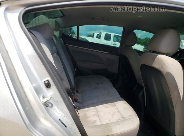 5NPD84LF3JH218858 2018 HYUNDAI ELANTRA Silver უკანა სავარძლების ხედი
