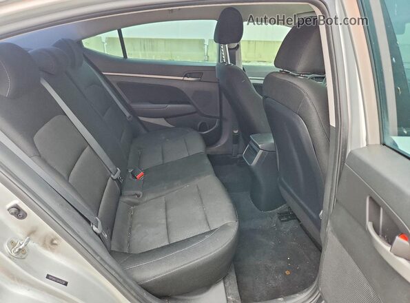 5NPD84LF3JH262228 2018 HYUNDAI ELANTRA Silver Rear seats view