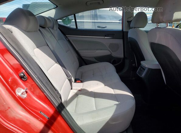5NPD84LF3JH294743 2018 HYUNDAI ELANTRA Red Widok tylnych siedzeń