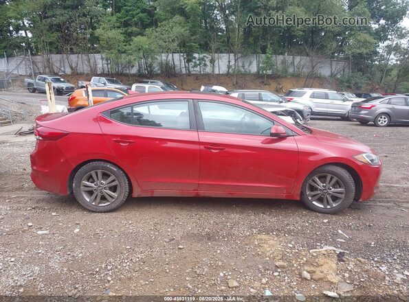5NPD84LF3JH301495 2018 HYUNDAI ELANTRA Red Rear interior view
