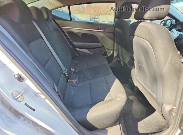 5NPD84LF3KH421041 2019 HYUNDAI ELANTRA White უკანა სავარძლების ხედი