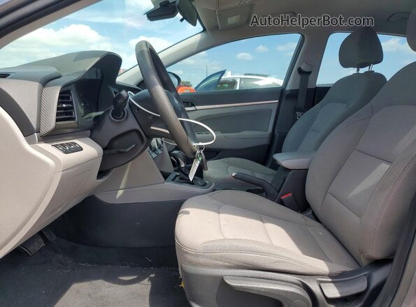 5NPD84LF3KH478632 2019 HYUNDAI ELANTRA Gray Front interior view