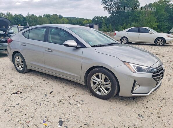 5NPD84LF3LH597718 2020 HYUNDAI ELANTRA Серебряный Вид спереди
