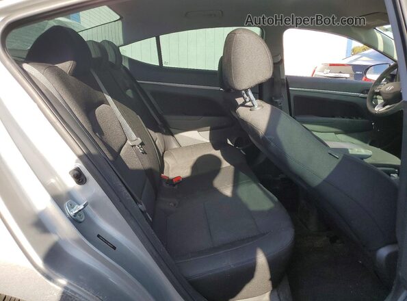 5NPD84LF3LH600441 2020 HYUNDAI ELANTRA Silver Widok tylnych siedzeń