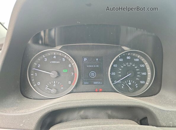 5NPD84LF4HH009901 2017 HYUNDAI ELANTRA White Սարքավորումների վահանակի տեսք