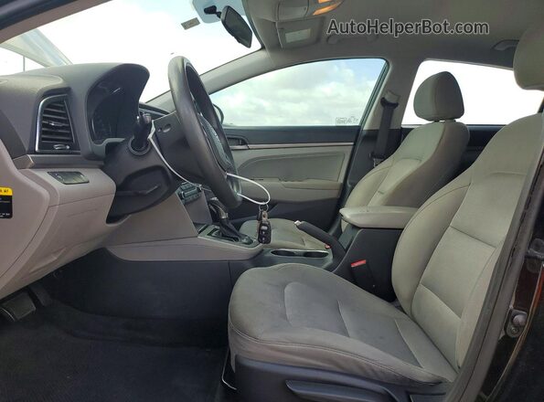 5NPD84LF4HH011759 2017 HYUNDAI ELANTRA Black Vista interior delantera