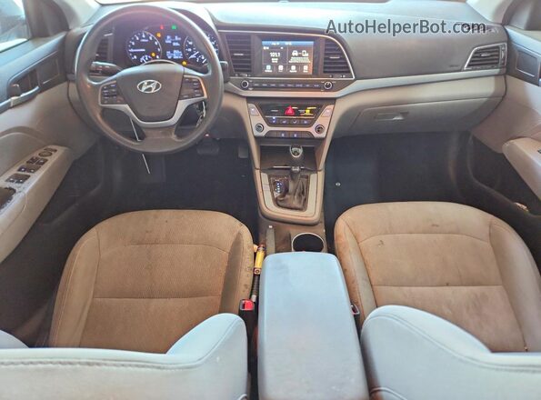5NPD84LF4HH033289 2017 HYUNDAI ELANTRA Серебряный Вид панели приборов