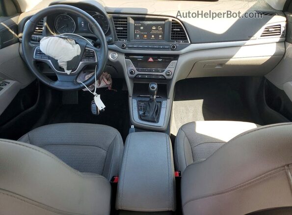5NPD84LF4HH048651 2017 HYUNDAI ELANTRA Silver Widok deski rozdzielczej