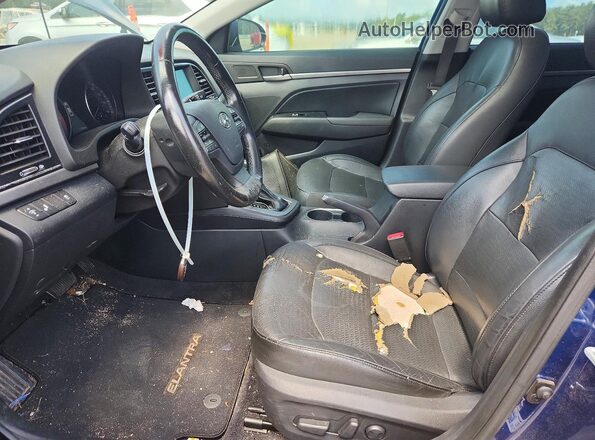 5NPD84LF4HH060623 2017 HYUNDAI ELANTRA Blue წინა სალონის ხედი