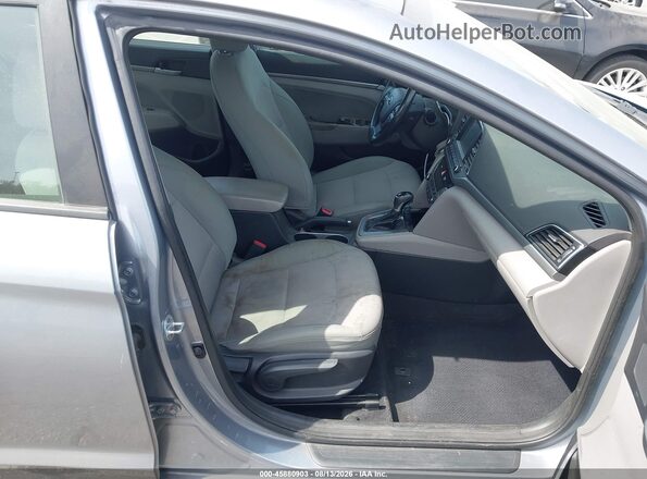 5NPD84LF4HH080516 2017 HYUNDAI ELANTRA Silver Սալոնի դիմացի տեսք