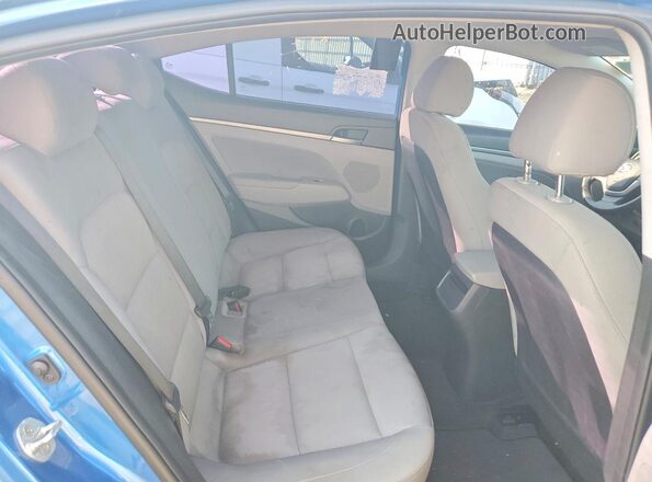 5NPD84LF4HH185590 2017 HYUNDAI ELANTRA Blue უკანა სავარძლების ხედი