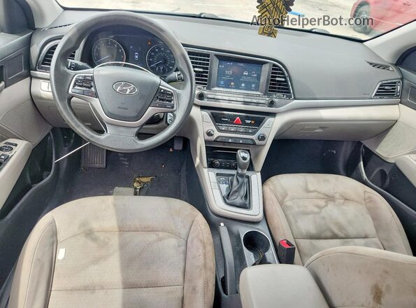 5NPD84LF4JH220313 2018 HYUNDAI ELANTRA Silver Вид панелі приладів