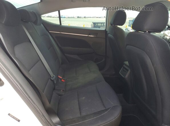 5NPD84LF4JH302199 2018 HYUNDAI ELANTRA White Vista de los asientos traseros