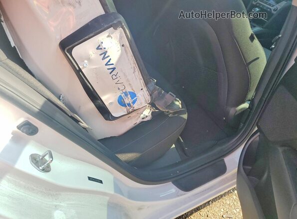 5NPD84LF4JH310044 2018 HYUNDAI ELANTRA White Rear seats view