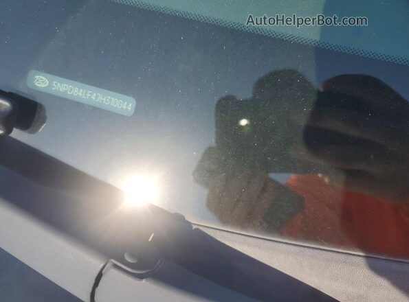 5NPD84LF4JH310044 2018 HYUNDAI ELANTRA White Engine compartment view