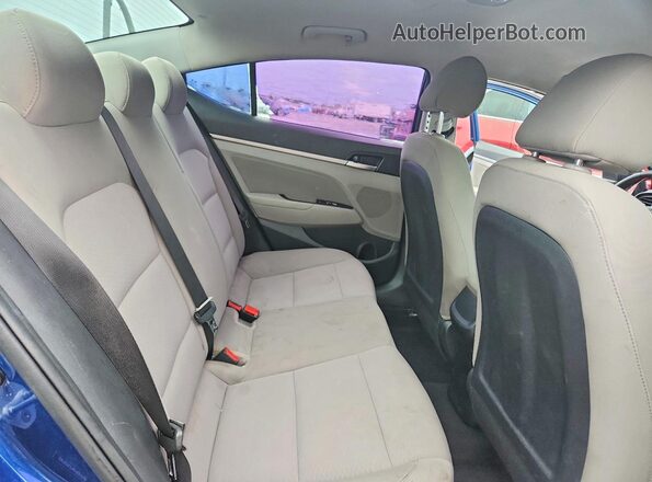 5NPD84LF4KH431691 2019 HYUNDAI ELANTRA Blue Widok tylnych siedzeń