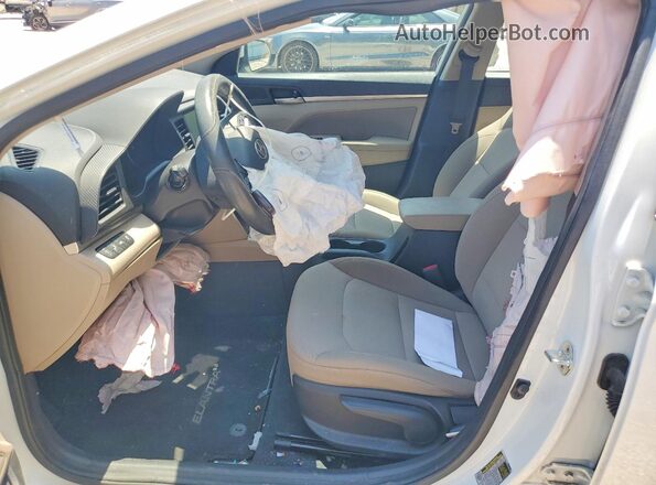 5NPD84LF4KH434185 2019 HYUNDAI ELANTRA White Front interior view