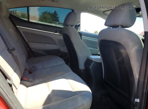 5NPD84LF4KH480115 2019 HYUNDAI ELANTRA Red Вид задніх сидінь