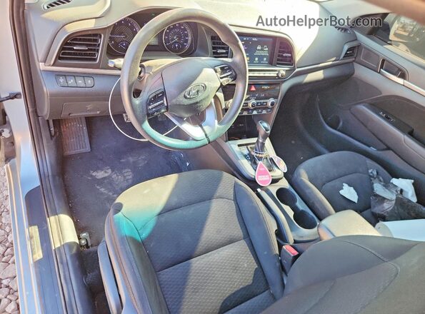 5NPD84LF4LH514572 2020 HYUNDAI ELANTRA Серебряный Вид панели приборов