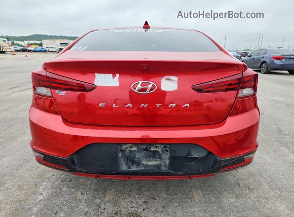 5NPD84LF4LH525944 2020 HYUNDAI ELANTRA Red უკანა ხედი