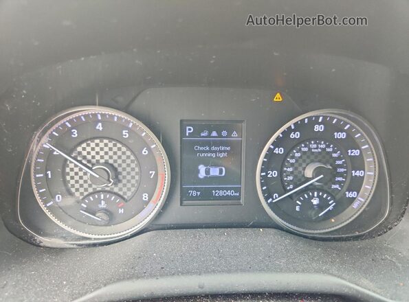 5NPD84LF4LH525944 2020 HYUNDAI ELANTRA Red ხელსაწყოთა პანელის ხედი