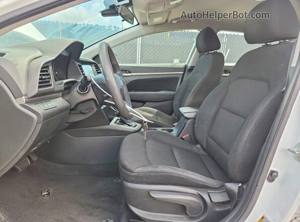 5NPD84LF4LH577820 2020 HYUNDAI ELANTRA White Առջևի վահանակի տեսք