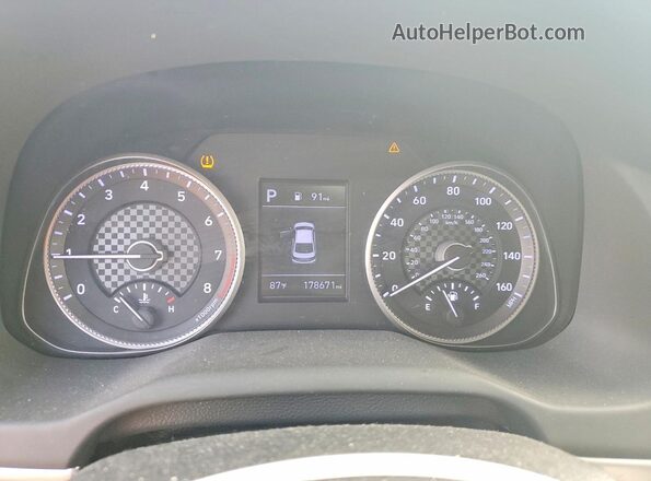 5NPD84LF4LH579910 2020 HYUNDAI ELANTRA White ხელსაწყოთა პანელის ხედი
