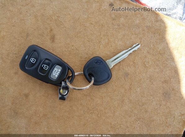 5NPD84LF4LH592785 2020 HYUNDAI ELANTRA Red Widok deski rozdzielczej