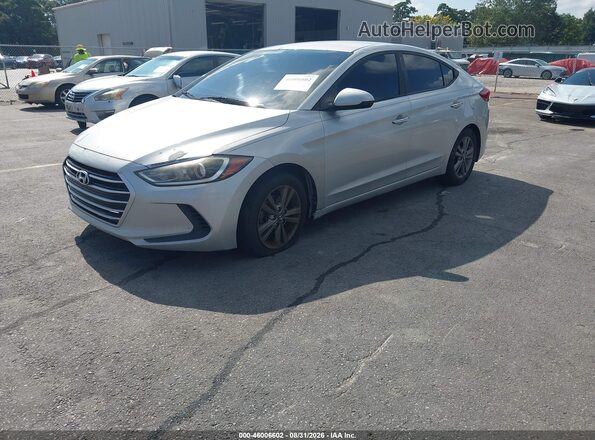 5NPD84LF5HH004318 2017 HYUNDAI ELANTRA Silver Передня ліва чверть