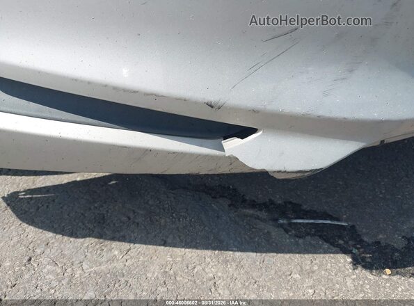 5NPD84LF5HH004318 2017 HYUNDAI ELANTRA Silver Вид спереду