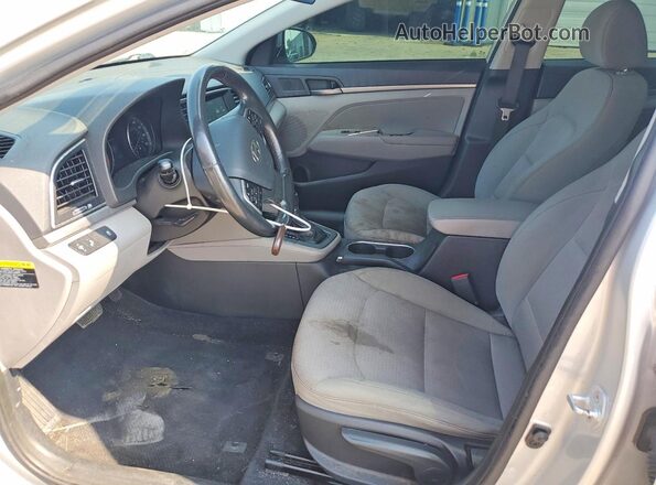 5NPD84LF5HH035634 2017 HYUNDAI ELANTRA Silver Widok wnętrza z przodu