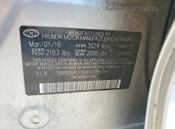 5NPD84LF5HH035634 2017 HYUNDAI ELANTRA Silver Widok komory silnika
