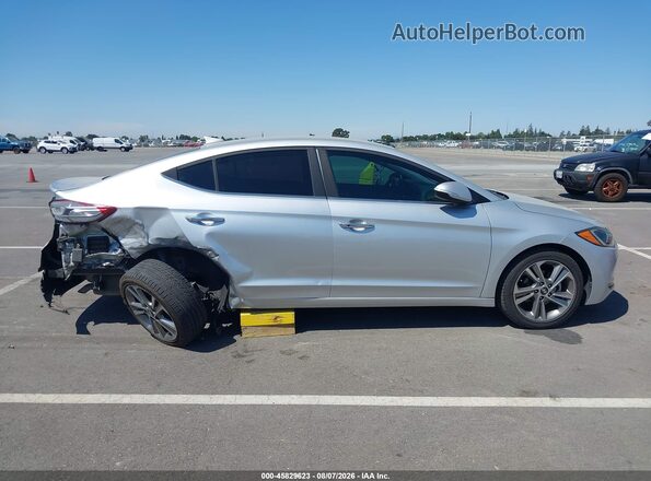 5NPD84LF5HH038310 2017 HYUNDAI ELANTRA Silver Rear interior view