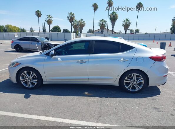 5NPD84LF5HH038310 2017 HYUNDAI ELANTRA Silver 360 interior view