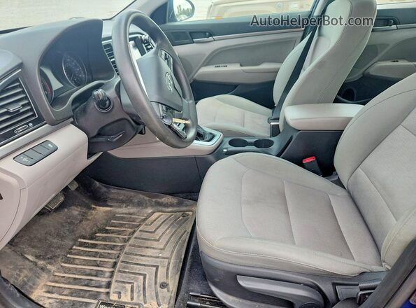 5NPD84LF5HH064759 2017 HYUNDAI ELANTRA Blue წინა სალონის ხედი