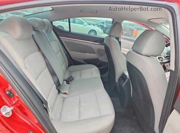 5NPD84LF5HH098250 2017 HYUNDAI ELANTRA Red უკანა სავარძლების ხედი