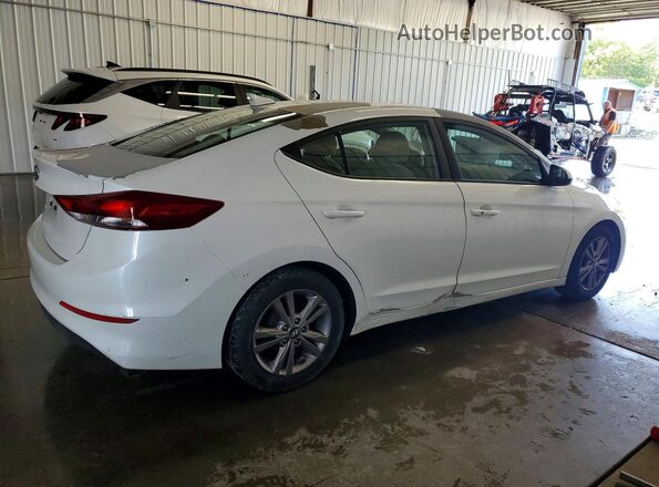 5NPD84LF5HH134731 2017 HYUNDAI ELANTRA White Trasero derecho