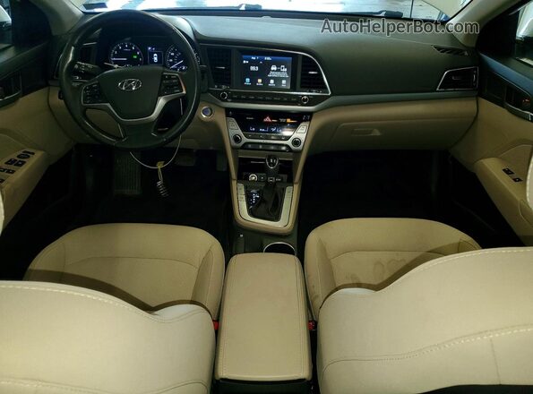 5NPD84LF5HH134731 2017 HYUNDAI ELANTRA White Vista del salpicadero