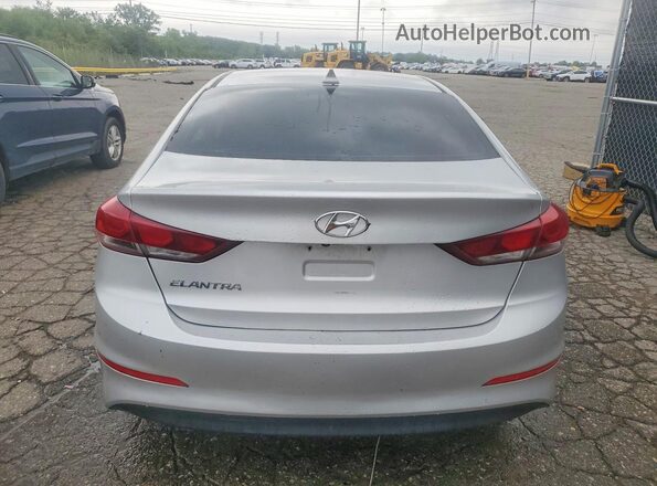 5NPD84LF5JH222636 2018 HYUNDAI ELANTRA Серебряный Вид сзади