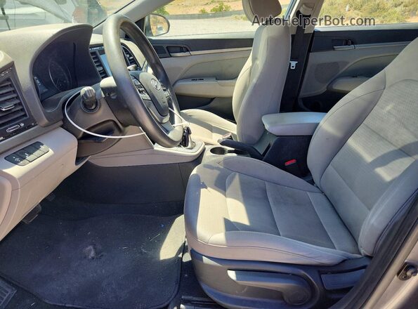 5NPD84LF5JH239727 2018 HYUNDAI ELANTRA Gray Սալոնի դիմացի տեսք