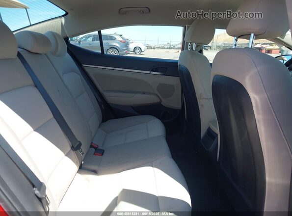 5NPD84LF5JH245219 2018 HYUNDAI ELANTRA Red VIN კოდის სტიკერის ხედი
